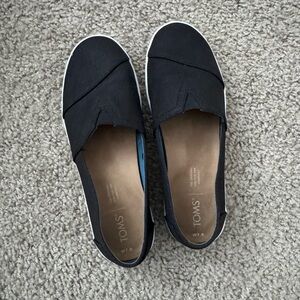TOMS Classic Black Canvas Slip-Ons